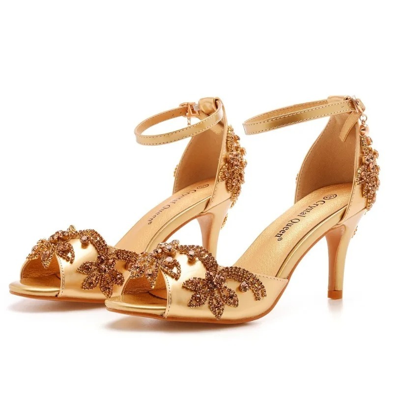 Peep Toe Heels - ファッションデザイナーの女性の靴高級ラインストーンピープトウハイヒールサンダル女性のための絶妙な結婚式の靴サンダリアスムジェ