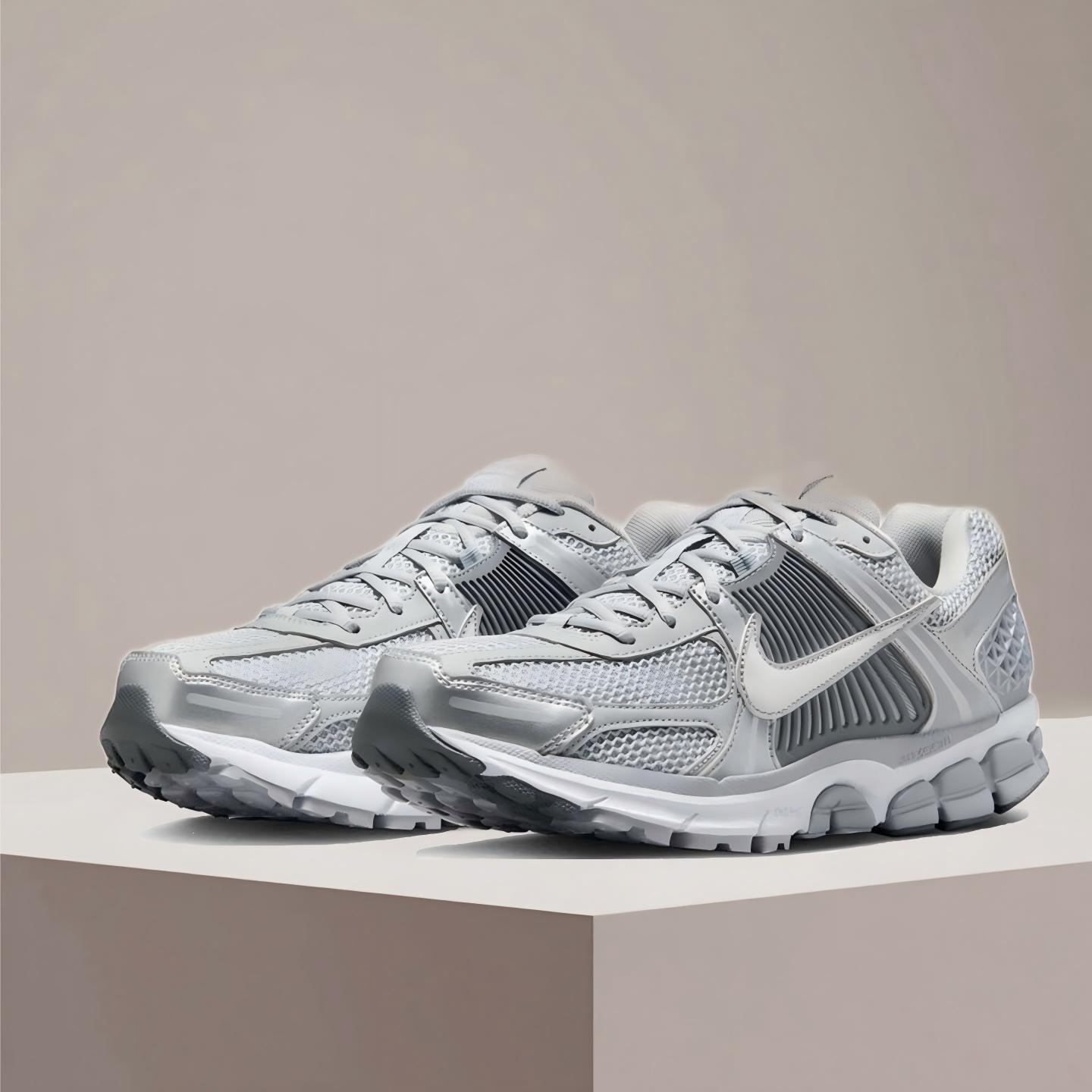 Women Shoes Running Nike - ナイキ ズーム ボメロ 5 ヤンキース ランニング