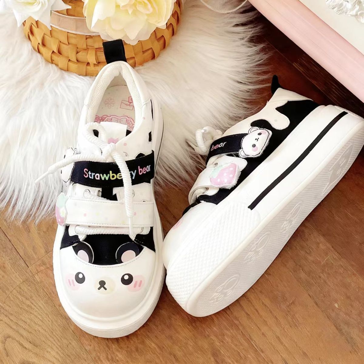 2026年秋新作 可愛いイチゴ柄ベアロリータキャンバスシュー - Women'S Shoes Big Feet のレビューと価格