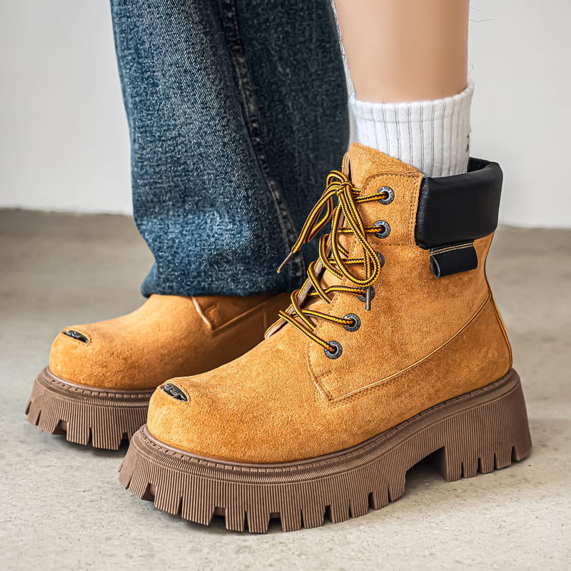 クラシックハイトップブーツアウトドアレザーメンズカジュアルア - Suede Ankle Boot のレビューと価格