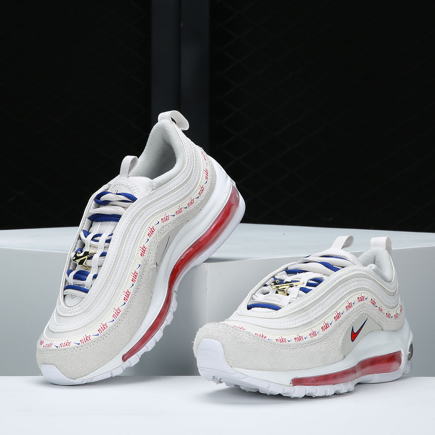 ナイキ純正 AIR MAX 97 レディース ロートップ エ - Women Shoes Running Nike のレビューと価格