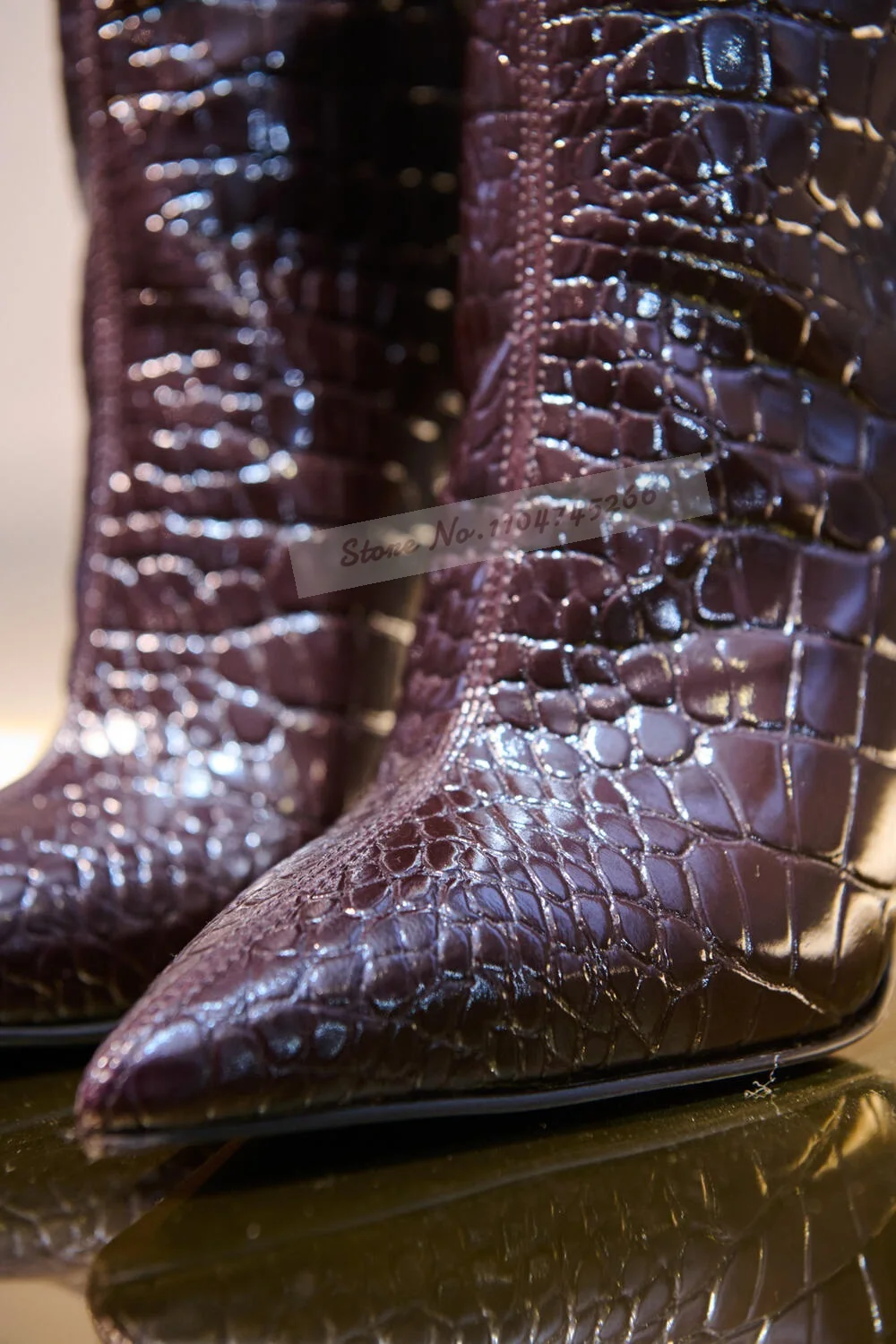 バーガンディ クロコダイル 薄い ハイヒール ニー ブーツ  - Women'S Shoes Burgundy のレビューと価格