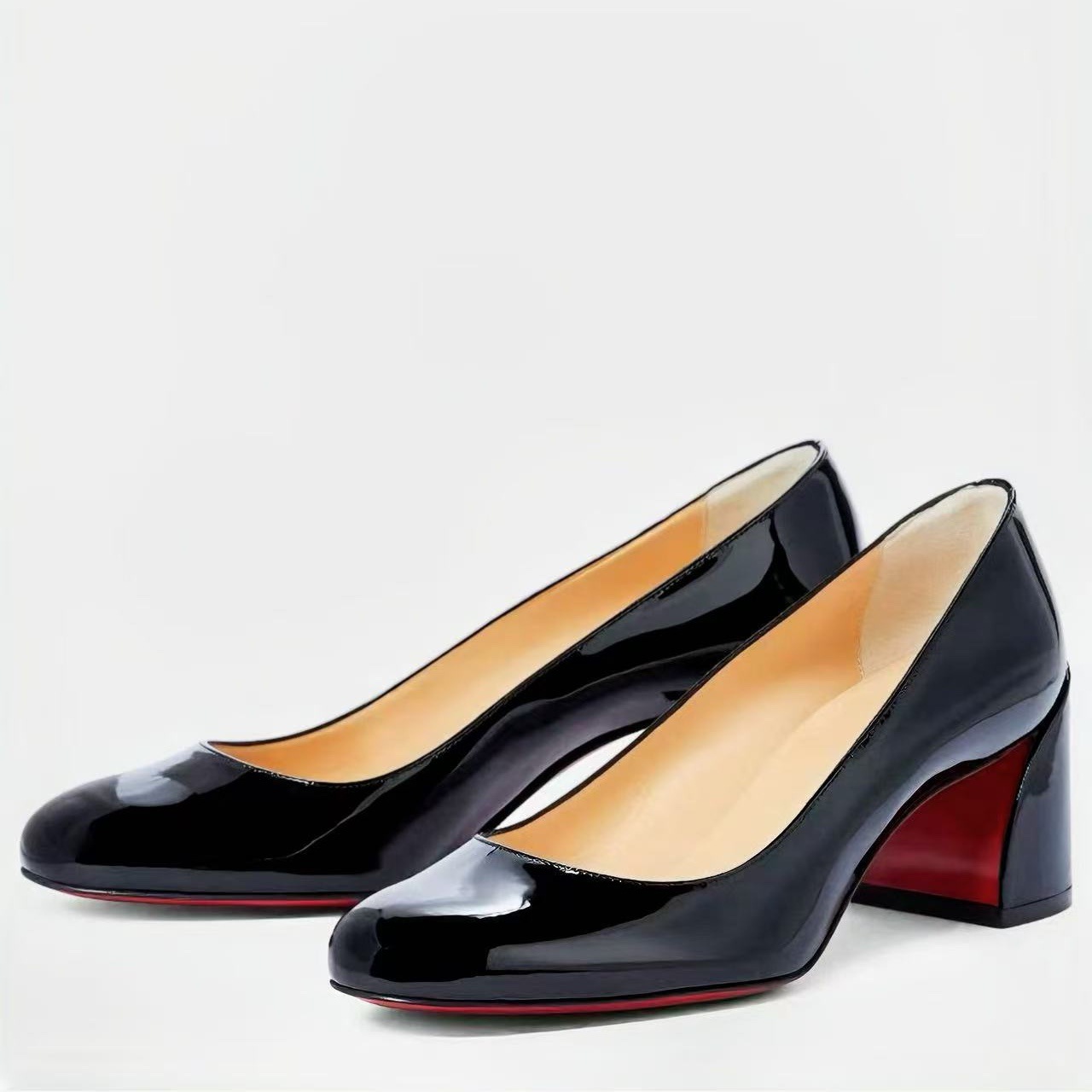 レディース パテントレザー パンプス ラウンドトゥ ブロック - Patent Leather Pump のレビューと価格